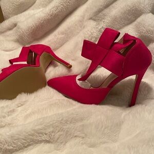 Fuchia Heels Size 7